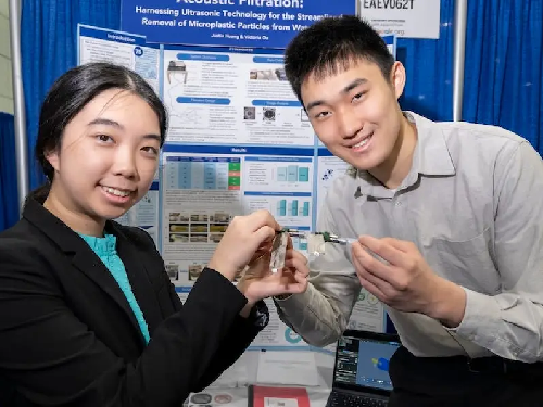  Teen Innovators Create Pen-Sized Device That Wipes Out 94% of Microplastics from Water