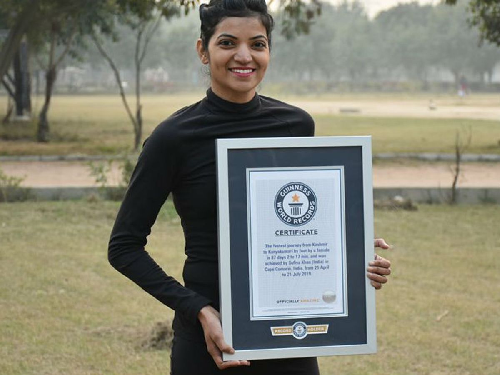  “Sufia Khan Creates World Record by Running 4,035 Km Across India in 87 Days”