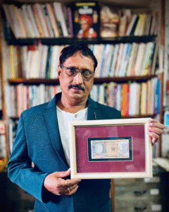 Maharashtra Artist Creates Exact Replica of ₹50 “Lion Capital Series” Note — Sets New World Record!