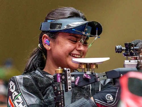  Avani Lekhara and Akash Win Gold for India at 2025 Para Shooting World Cup in Dubai