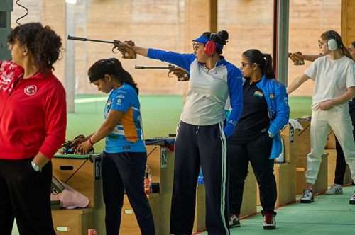  Azerbaijani Shooter Breaks World Record