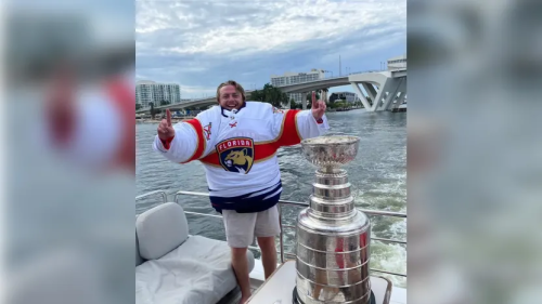  Panthers Equipment Manager Sets Guinness World Record by Wearing Hundreds of Jerseys at Once