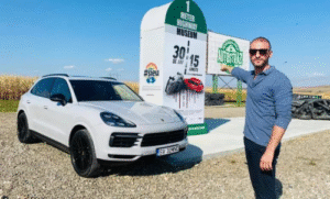 World’s Shortest Highway One-Meter Road Sets an Unbelievable World Record