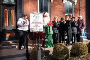 83,427 Cookies Baked in Pittsburgh for World Record Christmas Cookie Exchange