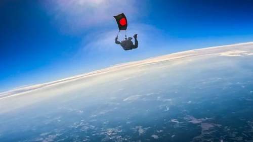  Bangladesh to Attempt World’s Largest Flag Parachuting Display on Victory Day