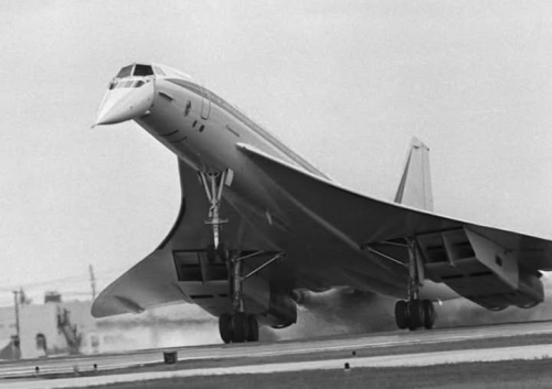 Concorde Set for a 21st-Century Comeback with Supersonic, Eco-Friendly Design