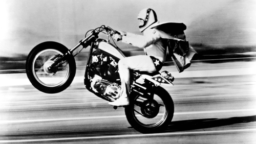  Evel Knievel The Stunt Legend Who Set an Unfortunate Record After Breaking Hundreds of Bones
