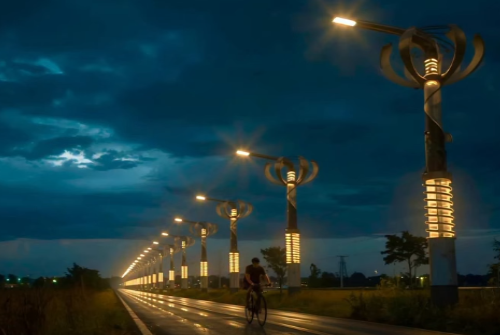  Germany Introduces Wind-Powered Lamp Posts to Light Rural Areas