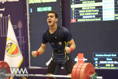  Iranian Weightlifter Breaks World Record, Creates History on the International Stage
