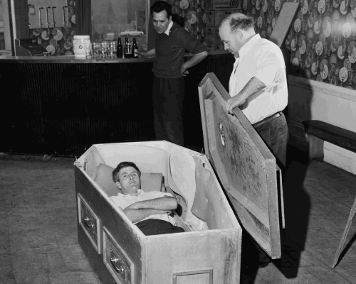  New Documentary Recounts Incredible Story of Irish Labourer Buried Alive for 61 Days