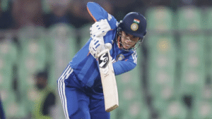 Smriti Mandhana Becomes Fastest Woman to 10,000 International Runs