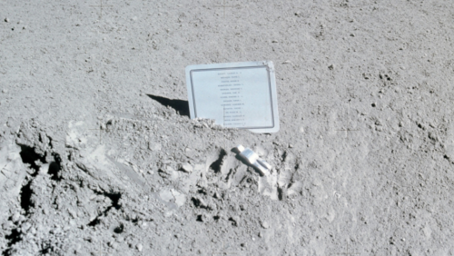  The Untold Story of the First Sculpture on the Moon Honouring Fallen Astronauts