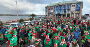 Weymouth’s Valiant World Record Attempt Draws Over 1,200 Elves