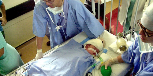  World’s Longest Surgery Doctors in Singapore Make Medical History by Separating Conjoined Twins