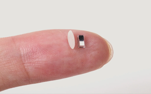  World’s Smallest ‘Rice-Grain’ Pacemaker Can Dissolve After Healing the Heart