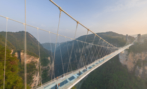 Zhangjiajie Glass Bridge Stuns the World as a Modern Engineering Marvel