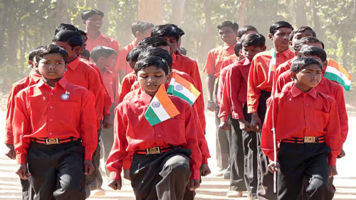  2 Crore Maharashtra Students Set World Record with Patriotic Song Exercise on Republic Day