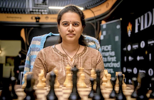  First Woman with Five World Rapid Medals