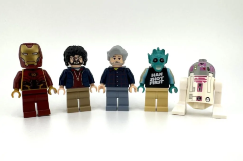 Forgotten LEGO Peter Jackson Minifigure Unearthed After a Decade, Sells for a Record‑Breaking Sum