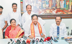 Hyderabad Businessman Donates ₹1.20 Crore Worth of Blades to Tirumala Temple