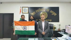 World Record-Holding Mountaineers Reach Jamshedpur, Begin Padyatra Across Jharkhand