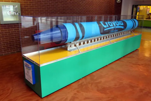  World’s largest colored crayon