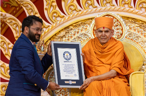 “12,723 BAPS Children Create Guinness World Record with Mass Sanskrit Recitation”