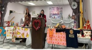 Kenilworth Guinness World Record Holder Delights Seniors with Pizza-Themed Presentation