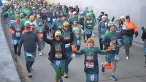 Thousands of Runners Celebrate St. Patrick’s Day in Kilts at Cleveland Race