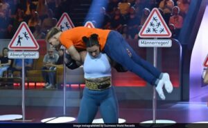 Woman Sets Guinness World Record by Lifting and Throwing 10 Men in 37.44 Seconds