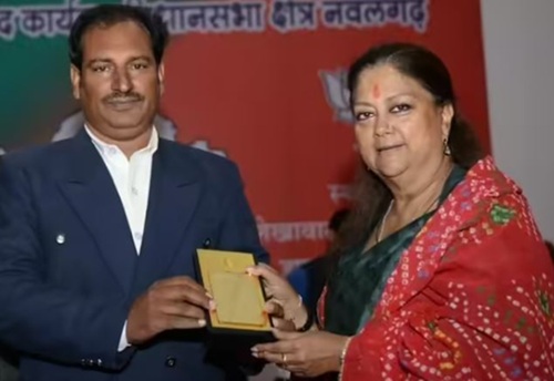  Former Indian Soldier Sets Guinness Record with 138 Academic Degrees