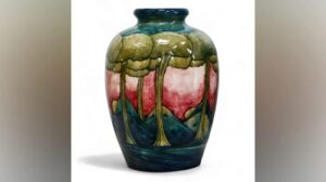Moorcroft Vase Sells for ‘World Record’ Price at Auction
